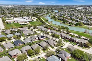 6715 Forsythe Ln, Sugar Land, TX 77479 - Photo 41