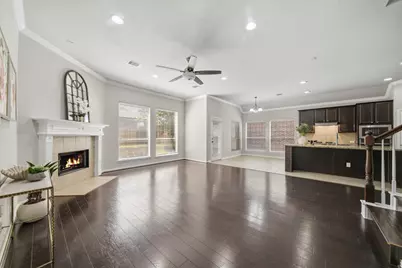 2206 Ascot Lane, Sugar Land, TX 77479 - Photo 11