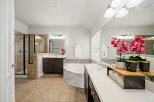 2206 Ascot Ln, Sugar Land, TX 77479 - Photo 21