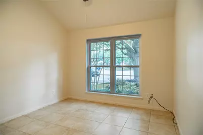 15418 Park Glen Dr Drive, Sugar Land, TX 77498 - Photo 9