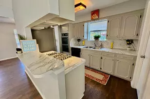 5503 Goldspier St, Houston, TX 77091 - Photo 13