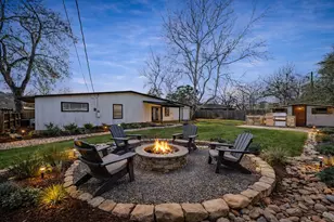 10042 Lazy Oaks St, Houston, TX 77080 - Photo 29