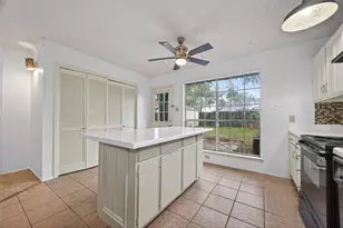 13908 Cravenridge Dr, Houston, TX 77083 - Photo 19