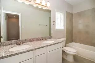 18732 Lake Harbor Ct, Montgomery, TX 77356 - Photo 15