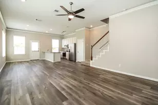 18732 Lake Harbor Ct, Montgomery, TX 77356 - Photo 3