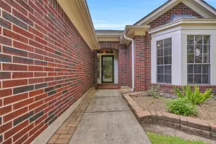 13906 Aspen Knoll Ct, Houston, TX 77059 - Photo 3