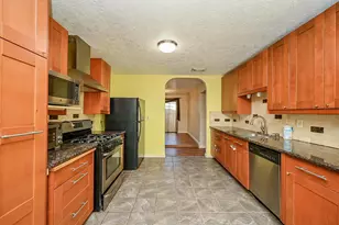 13814 Peach Hollow Ln, Houston, TX 77082 - Photo 11