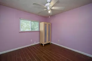 13814 Peach Hollow Ln, Houston, TX 77082 - Photo 23