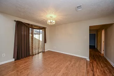 13814 Peach Hollow Lane, Houston, TX 77082 - Photo 9