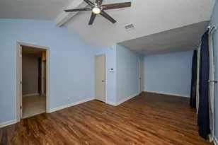 13814 Peach Hollow Ln, Houston, TX 77082 - Photo 15