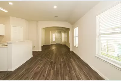 5618 Plantation Forest Drive, Katy, TX 77449 - Photo 9