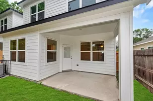 979 Junell St, Houston, TX 77088 - Photo 33