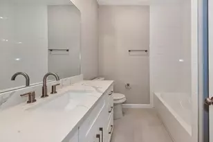 979 Junell St, Houston, TX 77088 - Photo 31