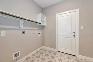 979 Junell St, Houston, TX 77088 - Photo 17