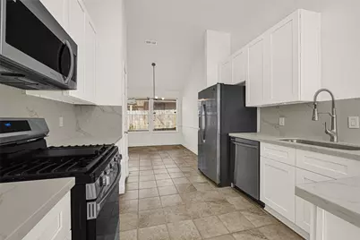 2927 Walnut Springs Drive, Katy, TX 77449 - Photo 7