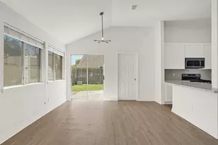 2927 Walnut Springs Dr, Katy, TX 77449 - Photo 5