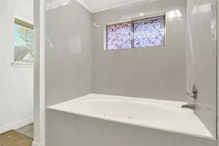 2927 Walnut Springs Dr, Katy, TX 77449 - Photo 15