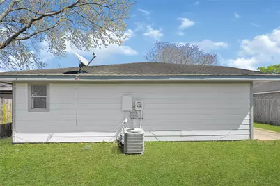 2927 Walnut Springs Drive, Katy, TX 77449 - Photo 23