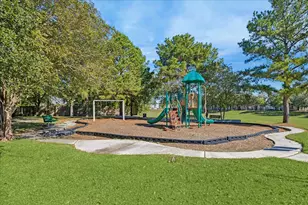 9738 Farrell Dr, Houston, TX 77070 - Photo 21