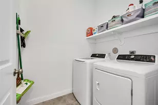 11012 Mikula Dr, Houston, TX 77043 - Photo 33