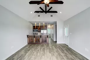 50 W 8th St, Kemah, TX 77565 - Photo 5