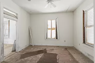 1109 29th St, Galveston, TX 77550 - Photo 7