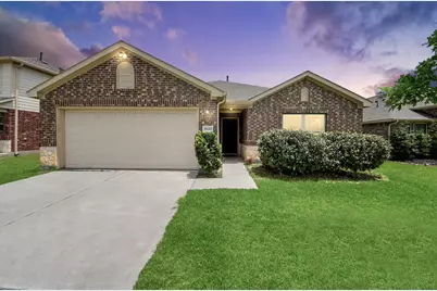 8620 Havana Drive, Texas City, TX 77591 - Photo 1