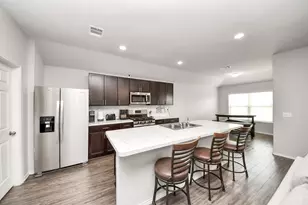 8620 Havana Dr, Texas City, TX 77591 - Photo 5
