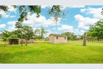 107 Langham Street, Freeport, TX 77541 - Photo 31