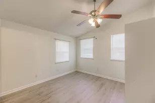 28609 Netawaka Ct, Huntsville, TX 77320 - Photo 13