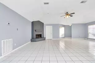 16206 New Field Dr, Houston, TX 77082 - Photo 11