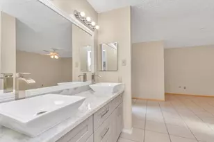 16206 New Field Dr, Houston, TX 77082 - Photo 23