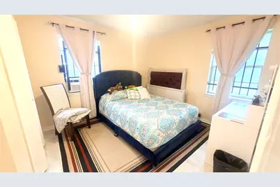 4930 Teton Street, Houston, TX 77033 - Photo 9