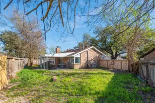 13534 N Peachfield Cir, Houston, TX 77014 - Photo 21