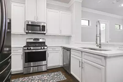 1610 E Bonner Street #A, Houston, TX 77007 - Photo 5