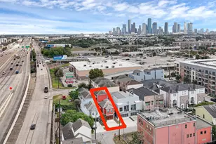 1610 E Bonner St, Houston, TX 77007 - Photo 1