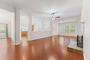 14115 Sandhill Crane Dr, Houston, TX 77044 - Photo 9