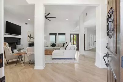 10000 Ocean Drive, Beach City, TX 77523 - Photo 5