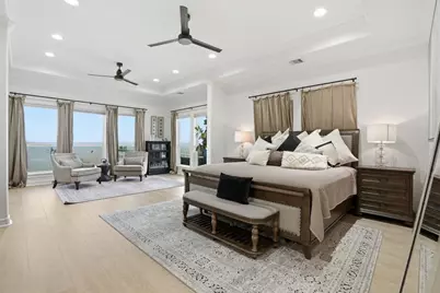 10000 Ocean Drive, Beach City, TX 77523 - Photo 15