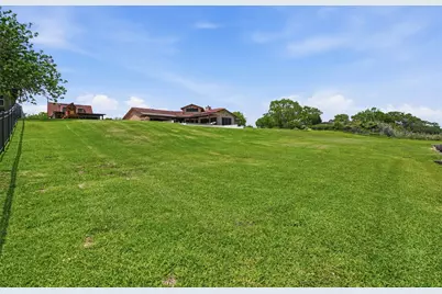 10000 Ocean Drive, Beach City, TX 77523 - Photo 41