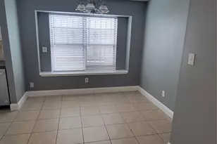 1919 Long Barrel Ln, Sugar Land, TX 77489 - Photo 5