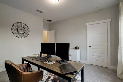 10934 Brambling Wood Drive, Houston, TX 77043 - Photo 19