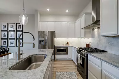 10934 Brambling Wood Drive, Houston, TX 77043 - Photo 7