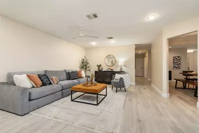 58 Sandpebble Drive, The Woodlands, TX 77381 - Photo 13