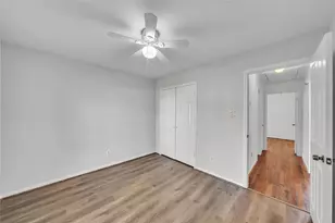 16531 Tranquil Dr, Sugar Land, TX 77498 - Photo 11