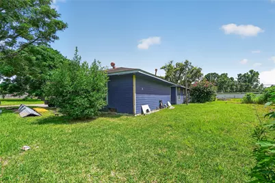 1019 Lamar Street, Liberty, TX 77575 - Photo 25