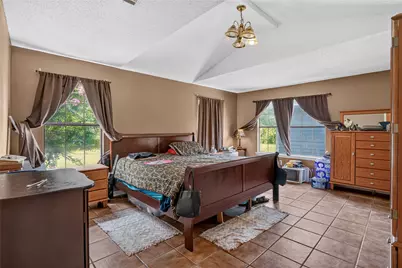 1019 Lamar Street, Liberty, TX 77575 - Photo 17