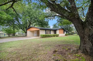 106 Rosewood Dr, Crockett, TX 75835 - Photo 3