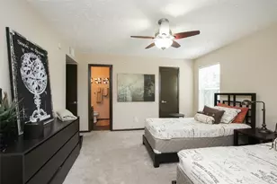 8051 Bay Branch Dr, The Woodlands, TX 77382 - Photo 23