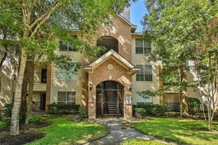 8051 Bay Branch Dr, The Woodlands, TX 77382 - Photo 3